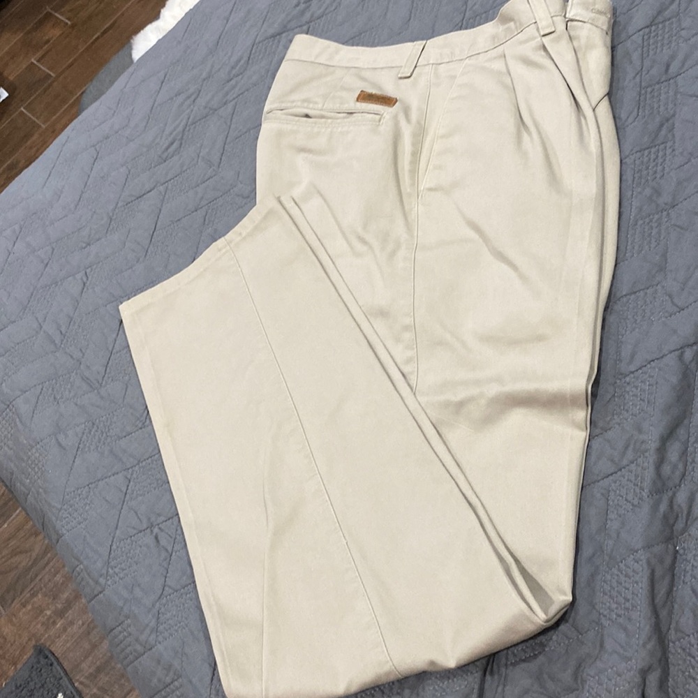 Tan wrangler riata’s